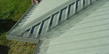 gutter repair and cleaning